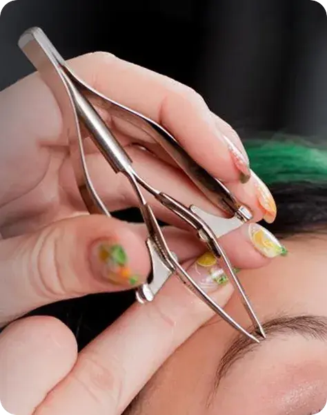 body-piercing-tools-794698-1742621588